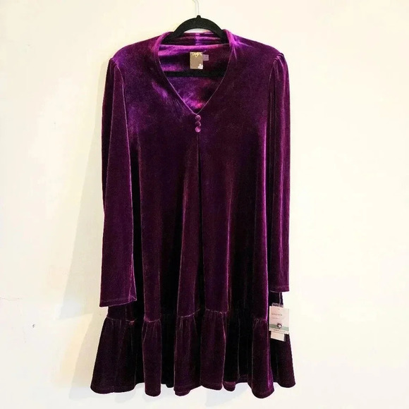 Taylot Velvet Flounce Hem Dress - Picture 1 of 4